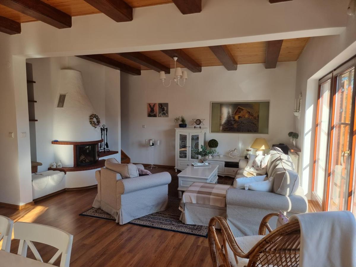 Naszjestwasz Villa Gorki Male  Bagian luar foto
